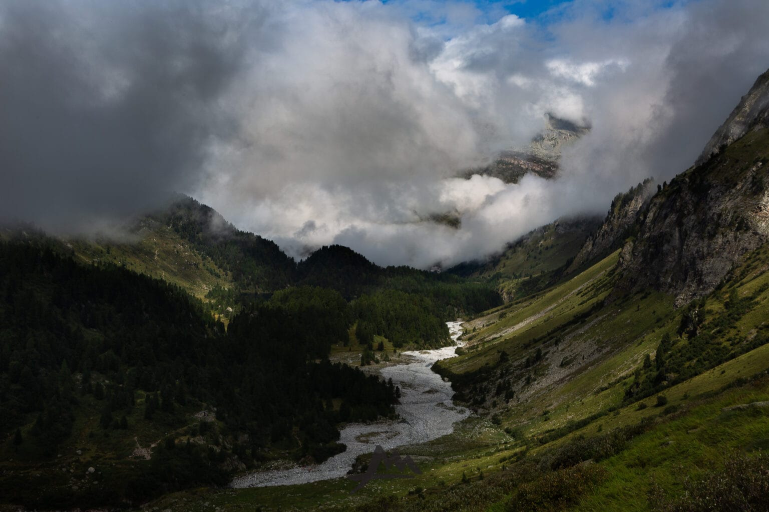 l sacro che ritorna: portare il passo della montagna a valle